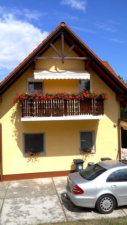 Akacfa Hortenzia Apartman Zalakaros Extérieur photo